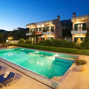 https://lucia-simona-villas.kefaloniahotels.net